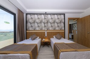 Ropa de cama de alta calidad y minibar con artículos gratuitos