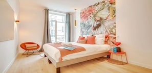 3 bedrooms, in-room safe, desk, iron/ironing board