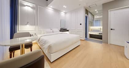Hotel Hive Inn