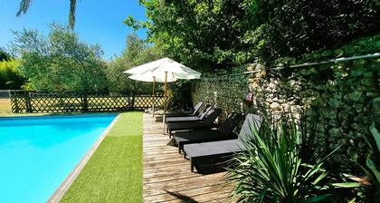 Chateau 8 chambres avec piscine privee , Chateau De Rochebonne