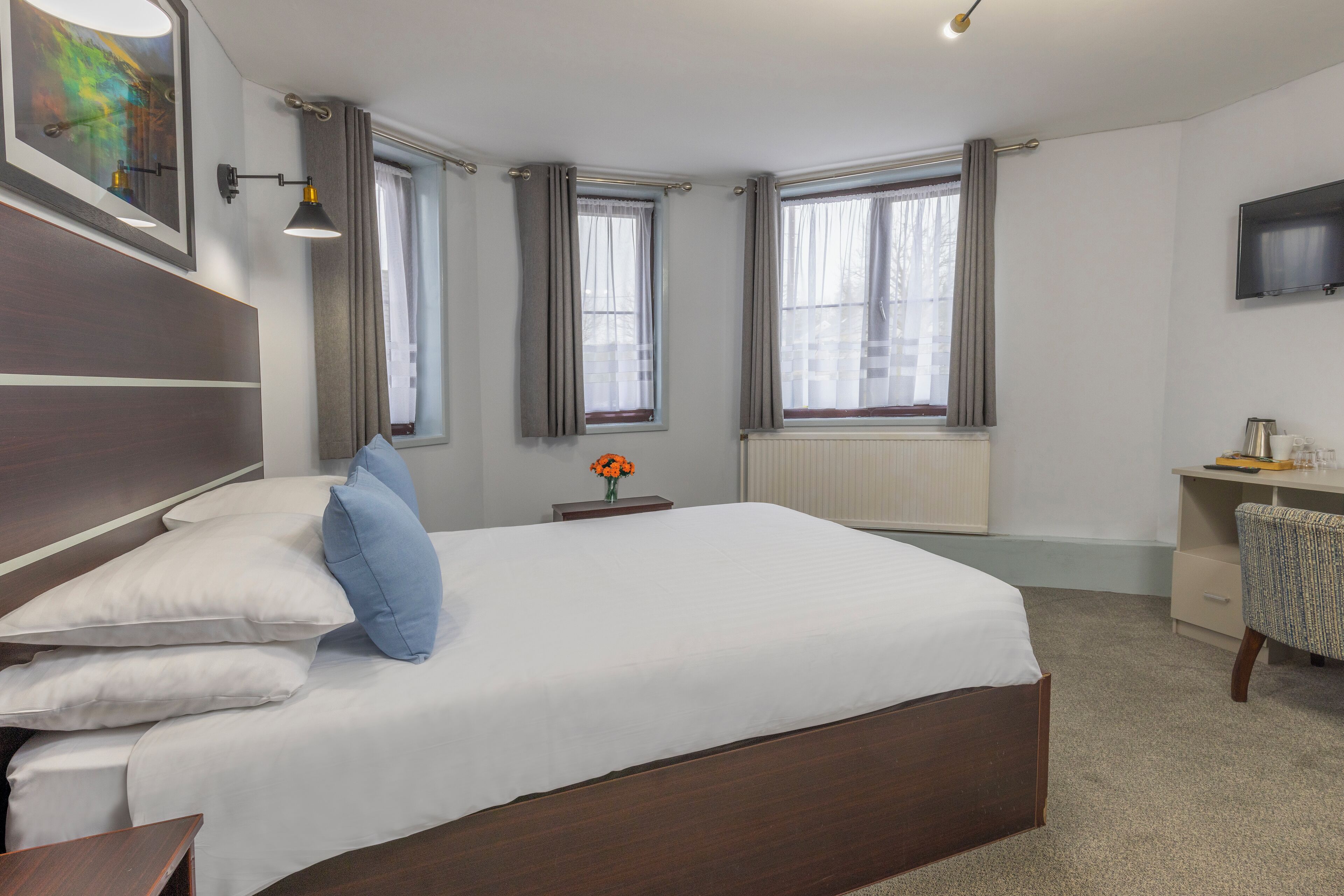 Habitación Deluxe doble, 1 cama de matrimonio grande | Ropa de cama de alta calidad, wifi gratis, ropa de cama