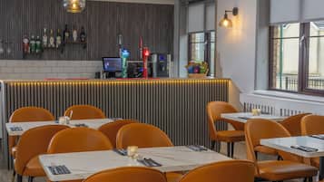 Frühstück, Mittagessen und Abendessen