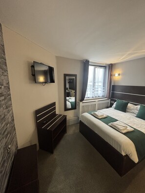 Standard Triple Room, Multiple Beds | Premium bedding, free WiFi, bed sheets
