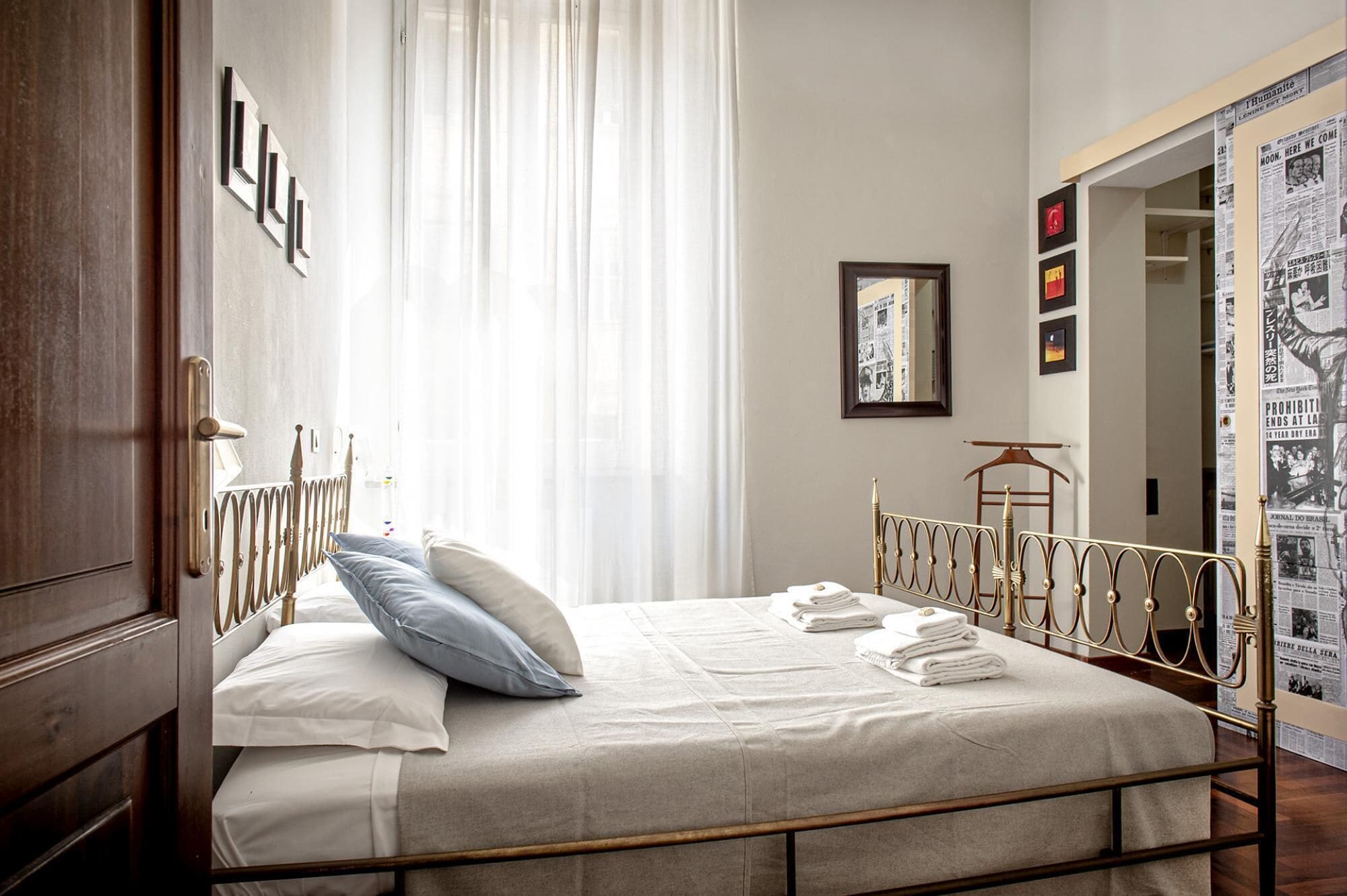 Li-e625-pipa16a1 - The Journalist House