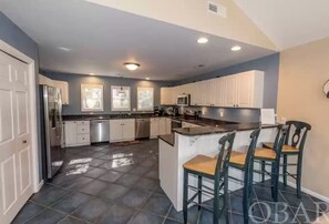 Fridge, microwave, oven, stovetop - Heart of Duck!!  Heated Pool, Hot Tub, Golf Cart  (Duck)