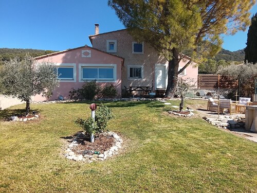 Location maison vacances 6 personnes proche Vaison La Romaine