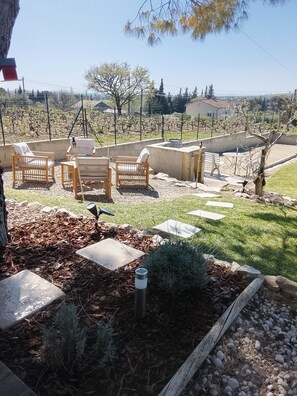 Property grounds - Vacation home rental 6 persons near Vaison La Romaine (Seguret)