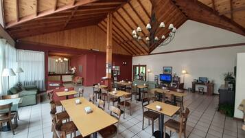 Daily continental breakfast for a fee