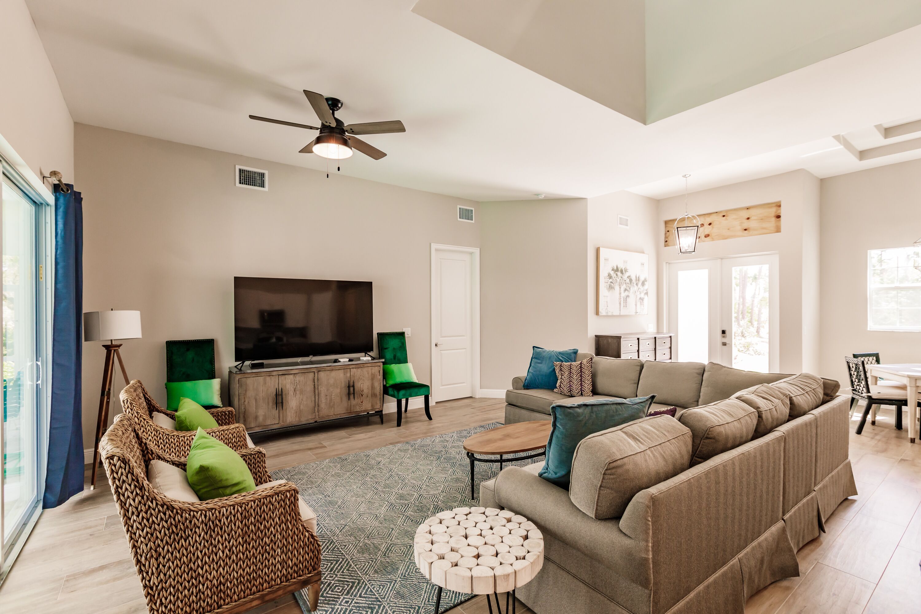 Brand New Paradise Pool Home Near Bonita Beach