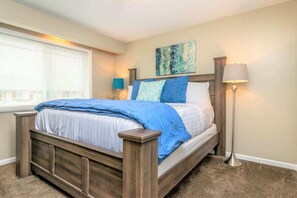 6 chambres, bureau, fer et planche à repasser, accès au Wi-Fi (inclus)