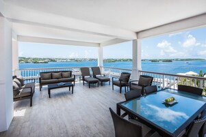 In-room safe, desk, laptop workspace, blackout drapes