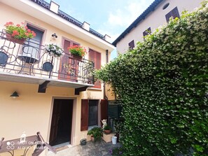 Exterior - APARTMENT WITH 4 PLACES IN RENOVATED HOUSE IN HISTORIC CENTER (Verduno)