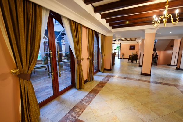 Hall