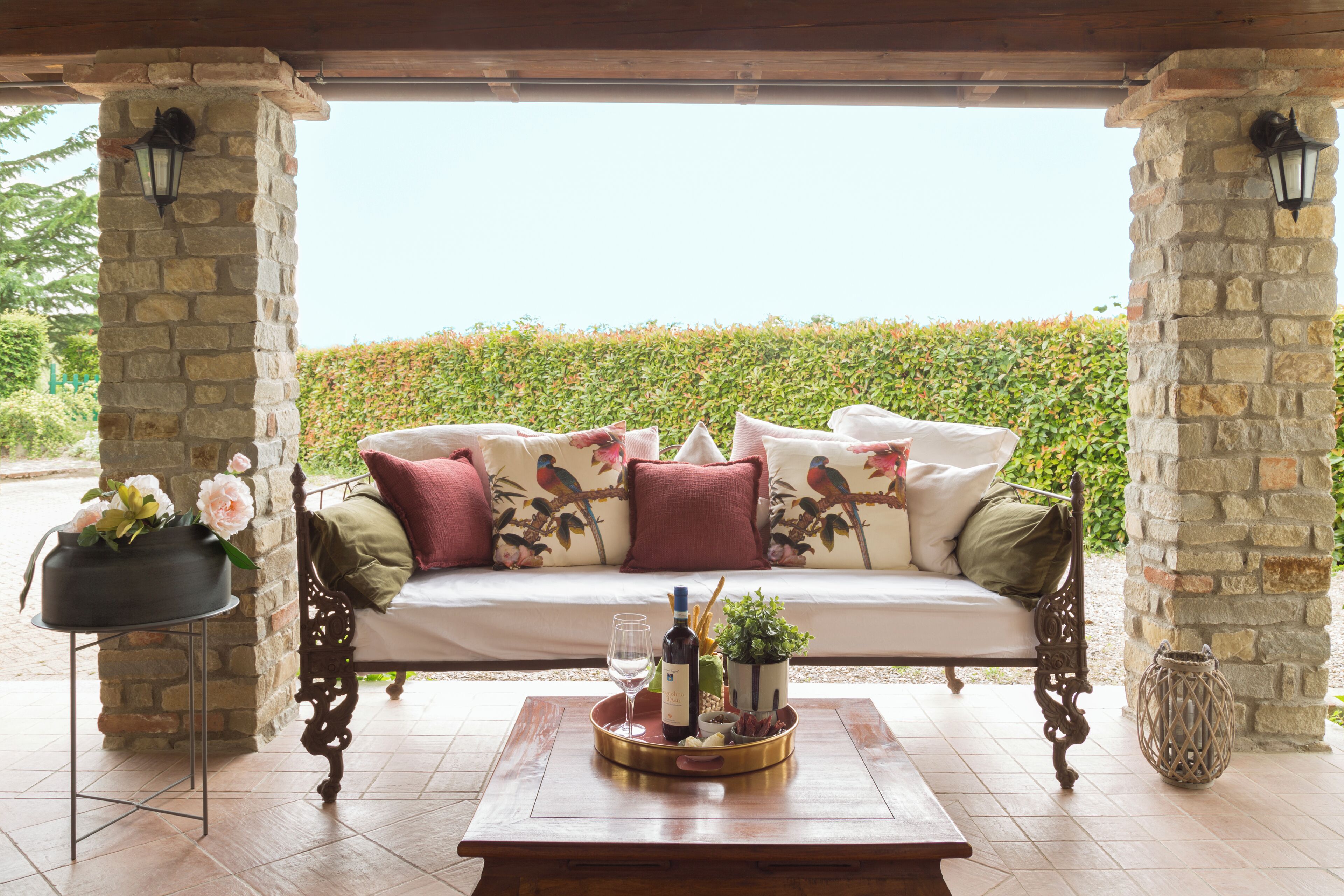 Romantic Villa, Garden View | Terrace/patio