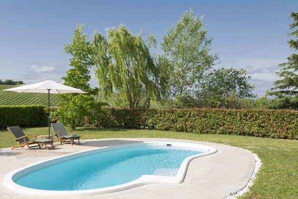 Piscine extérieure (ouverte en saison)