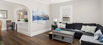 Charming, Historic! Walking Distance to Town!