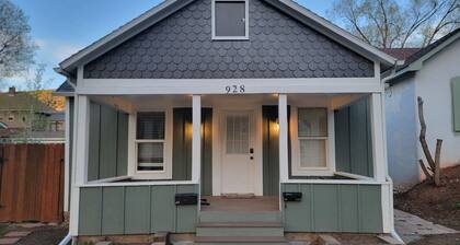 Charming, Historic! Walking Distance to Town!