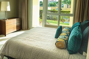 2 bedrooms, iron/ironing board, travel crib, free WiFi