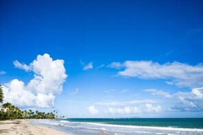 Beach nearby - Beach Villages, 3 Bedrooms, Just Renovated (Humacao)