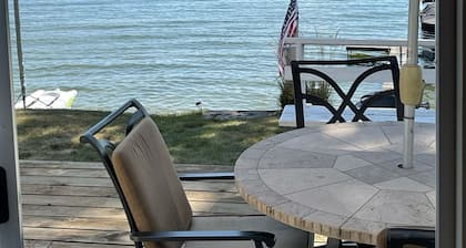 Lake House - Bostwick Lake - Summer 2026 - Fully Furnished