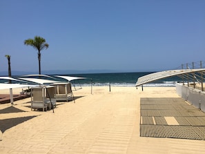Am Strand, Strandtücher