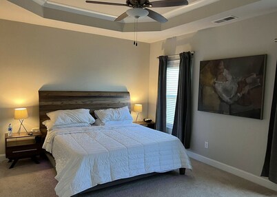 Beautiful 4 Bedroom Condo In Midtown ATL ✨