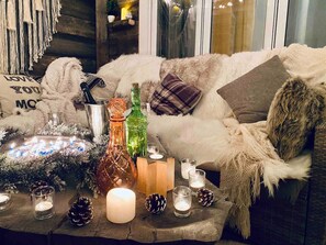 3 Schlafzimmer, Schreibtisch, Bügeleisen/Bügelbrett, Reisekinderbett