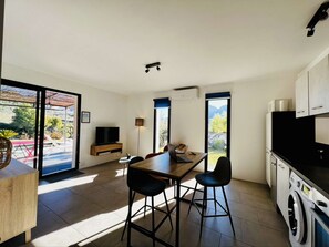 Køleskab, mikrobølgeovn, ovn, opvaskemaskine