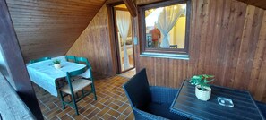 Dining - 1 bedroom apartment in mã¶rlenbach (Mörlenbach)