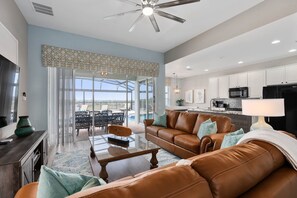 Smart TV, video games