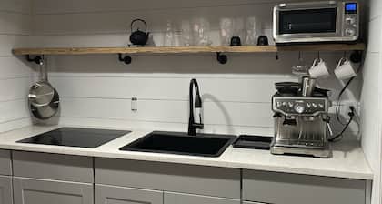 Hamptons Apartment in Lower Part of a House