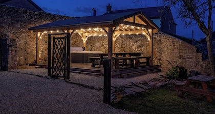 Stay in an ancient house in Wales available for groups and short breaks