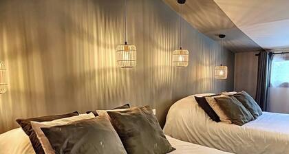 Pleasant guest room with summer kitchen, swimming pool