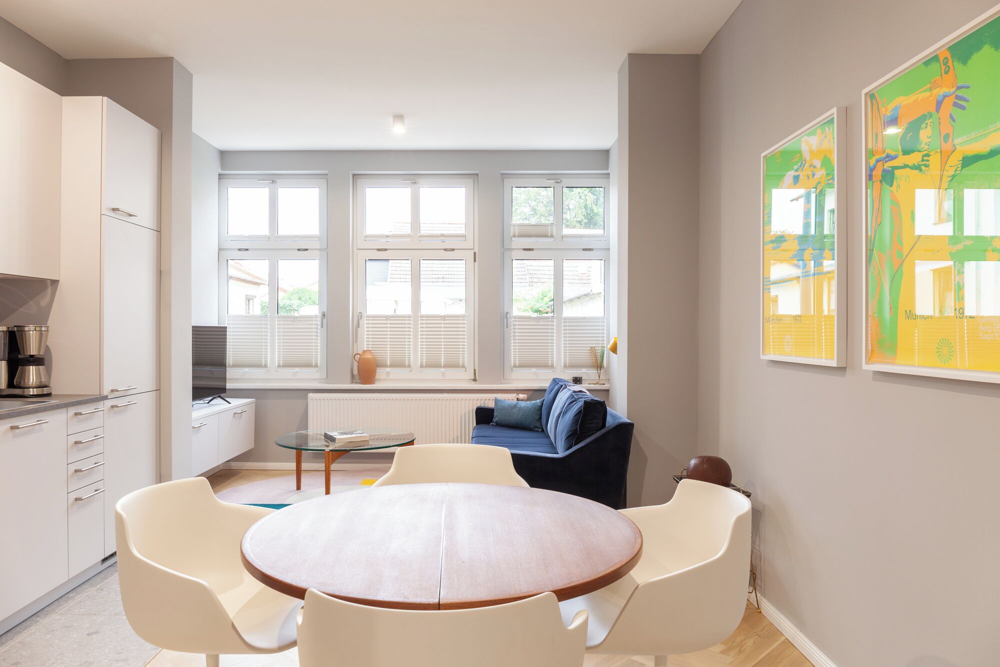 One-Bedroom Apartment with Terrace No. 5 | Living area | 48-inch flat-screen TV with cable channels, TV