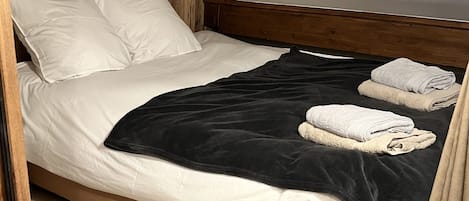 4 chambres, lit de bébé portatif, accÚs au Wi-Fi (inclus)