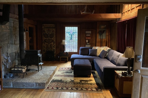 TV connectée, lecteur de DVD, livres, vidéothÚque