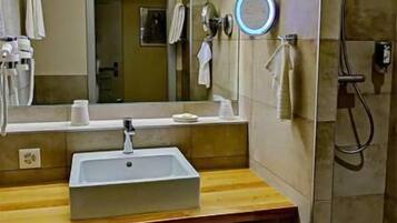 Articles de toilette gratuits, sĂšche-cheveux