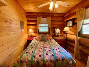 2 bedrooms, bed sheets