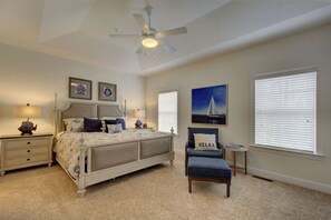 3 Schlafzimmer, Schreibtisch, Bügeleisen/Bügelbrett, kostenloses WLAN