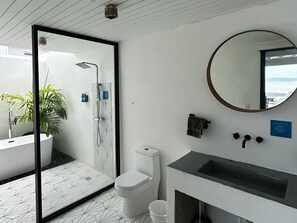 Shower, towels - Picuas Village (Río Grande)