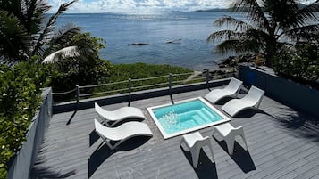 Beach/ocean view