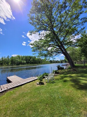 Property grounds - Start each morning on the porch with warm sunshine and beautiful waterfront view (Harcourt)