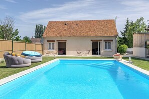 Piscine extérieure, piscine chauffée