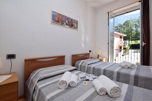 2 bedrooms, free WiFi, bed sheets