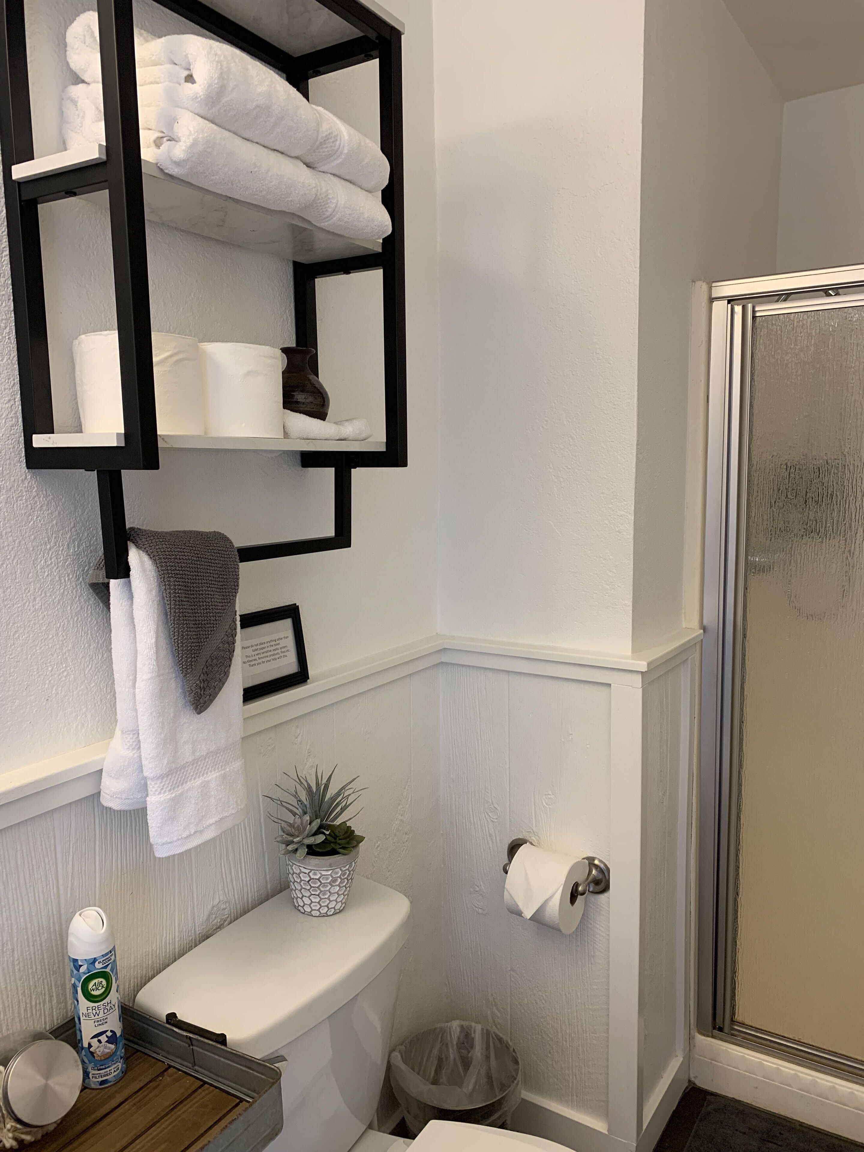 Riverfront Beauty near Sequoia National Park