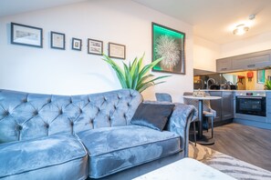 Living area - The Rockefeller Apartments (Windermere)