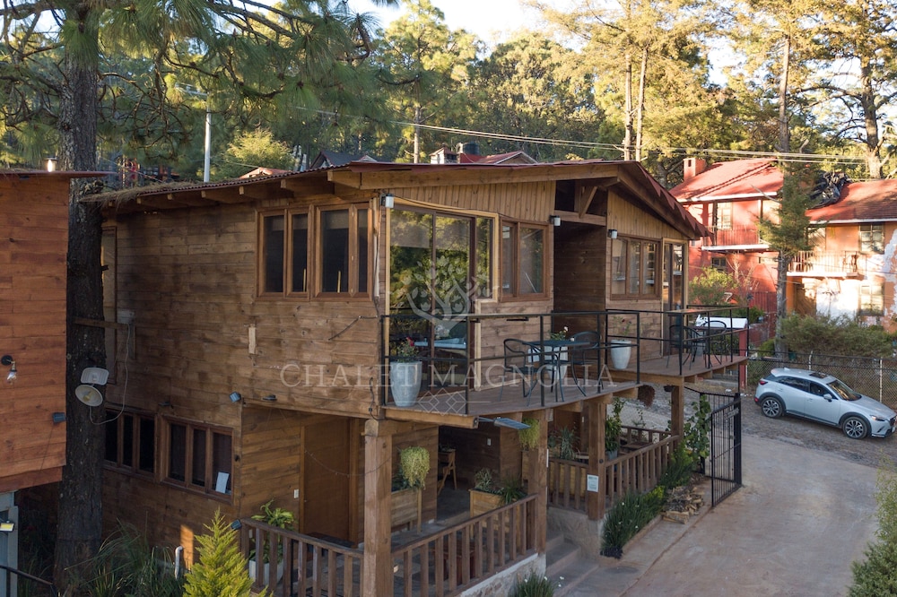 Chalet Magnolia 2, romantica cabaña con jacuzzi Mazamitla