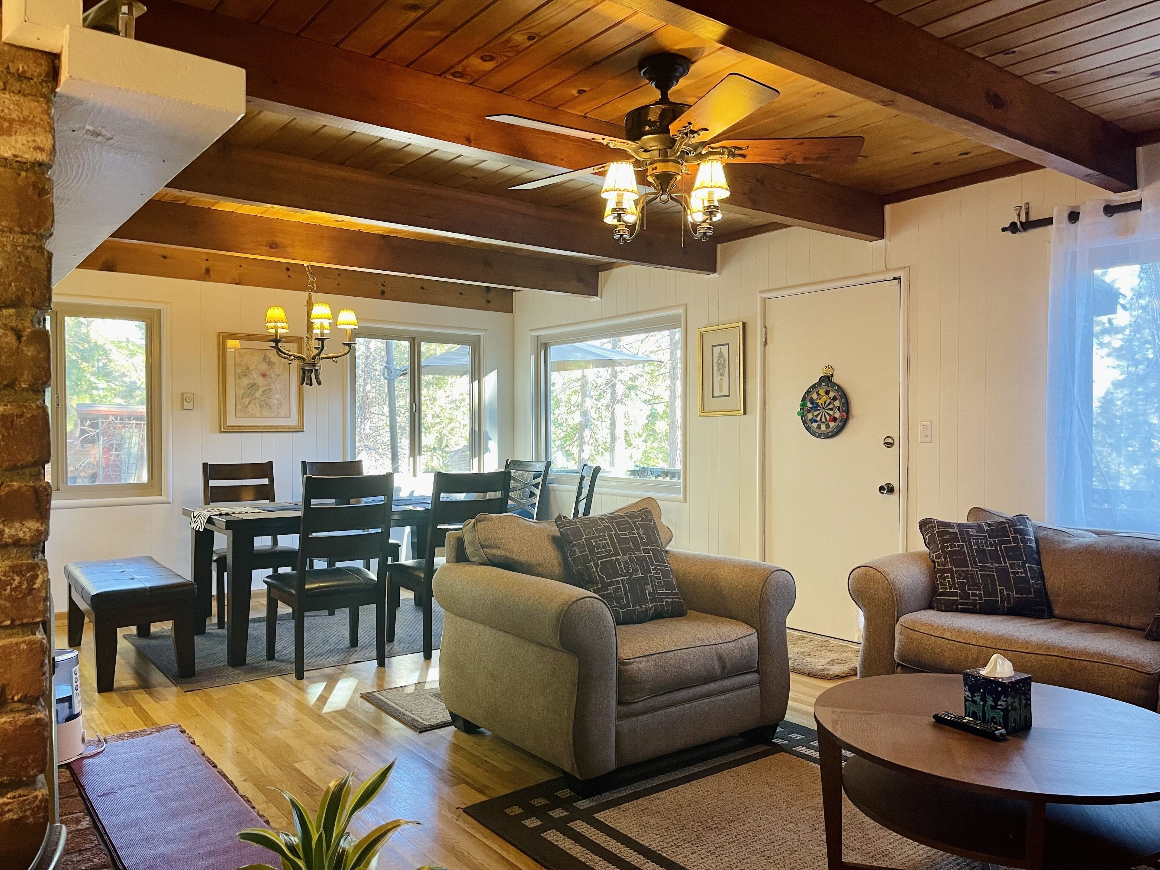 The 4 bedroom Celestial Home near Pinecrest lake.