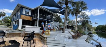 🛥️🛥️Boat House in Weeki Wachee-10 minute easy paddle to main river