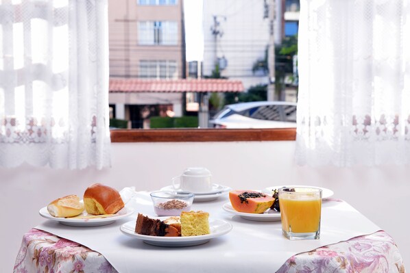 Petit déjeuner buffet compris tous les jours